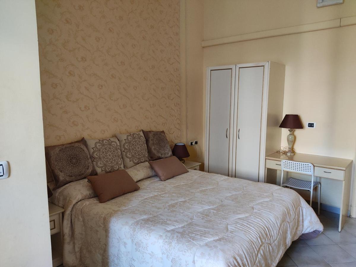 Hotel Sanremo Luaran gambar